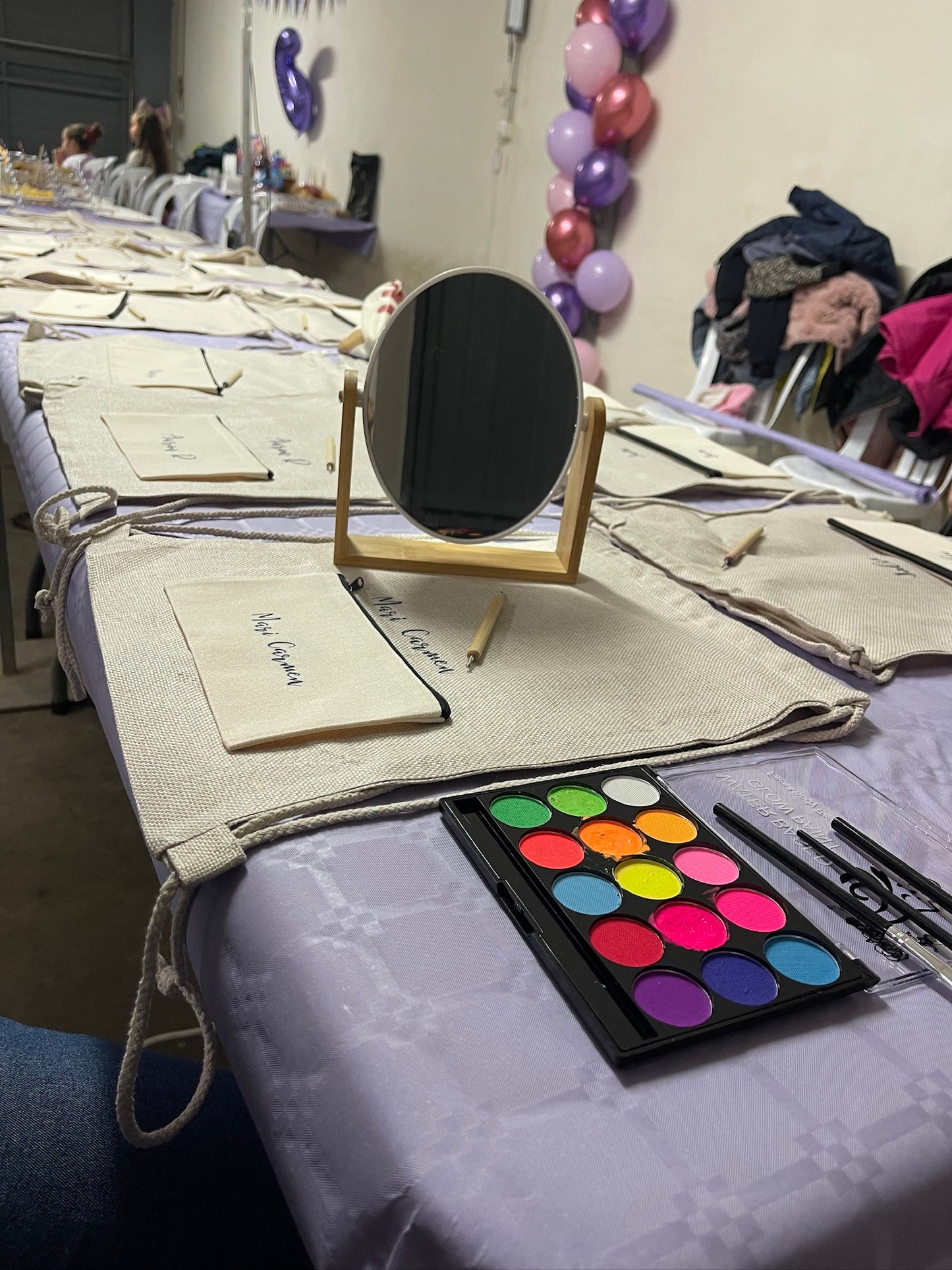 Taller flúor con luz negra KIDS