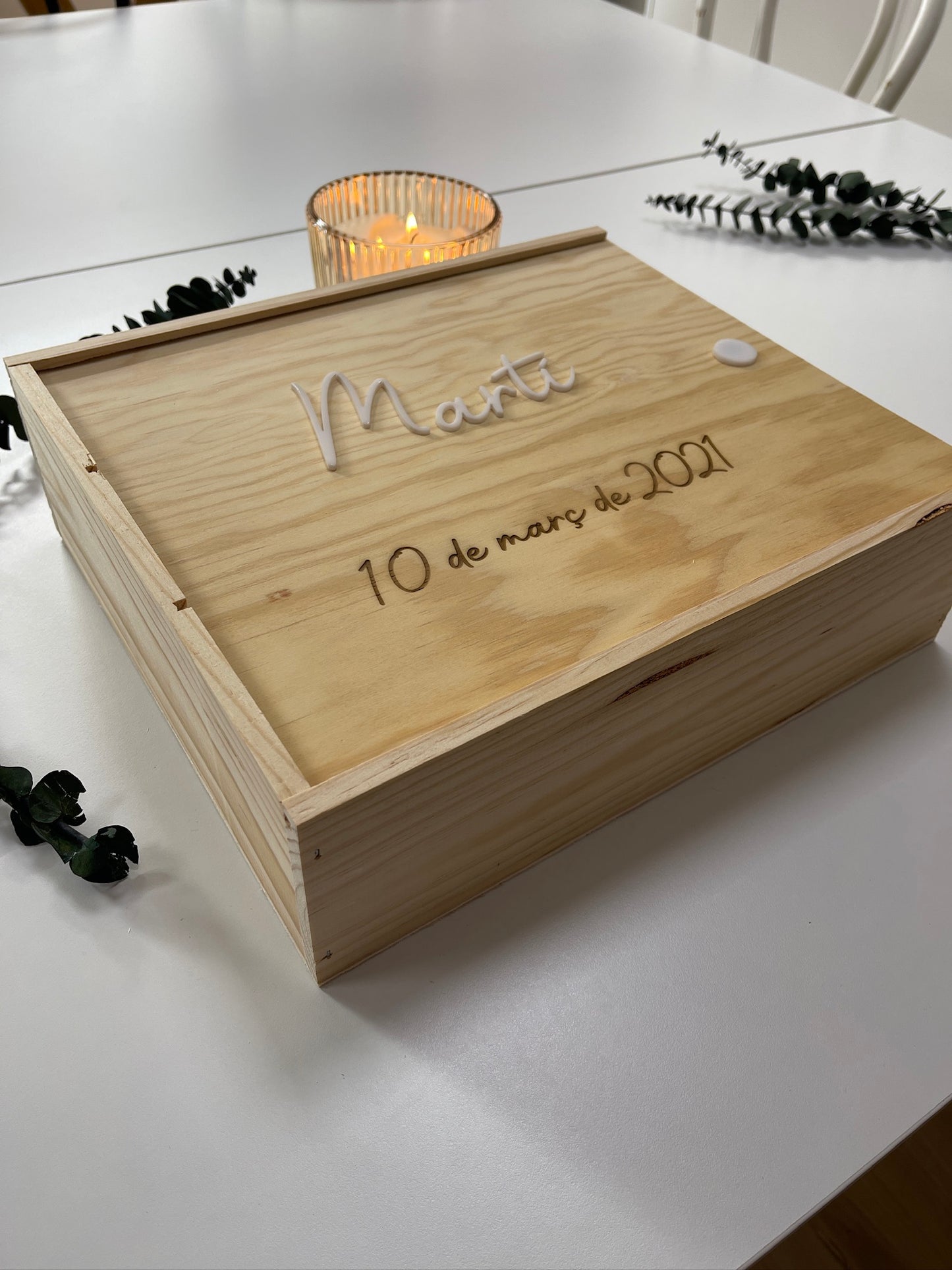 Caja madera natural