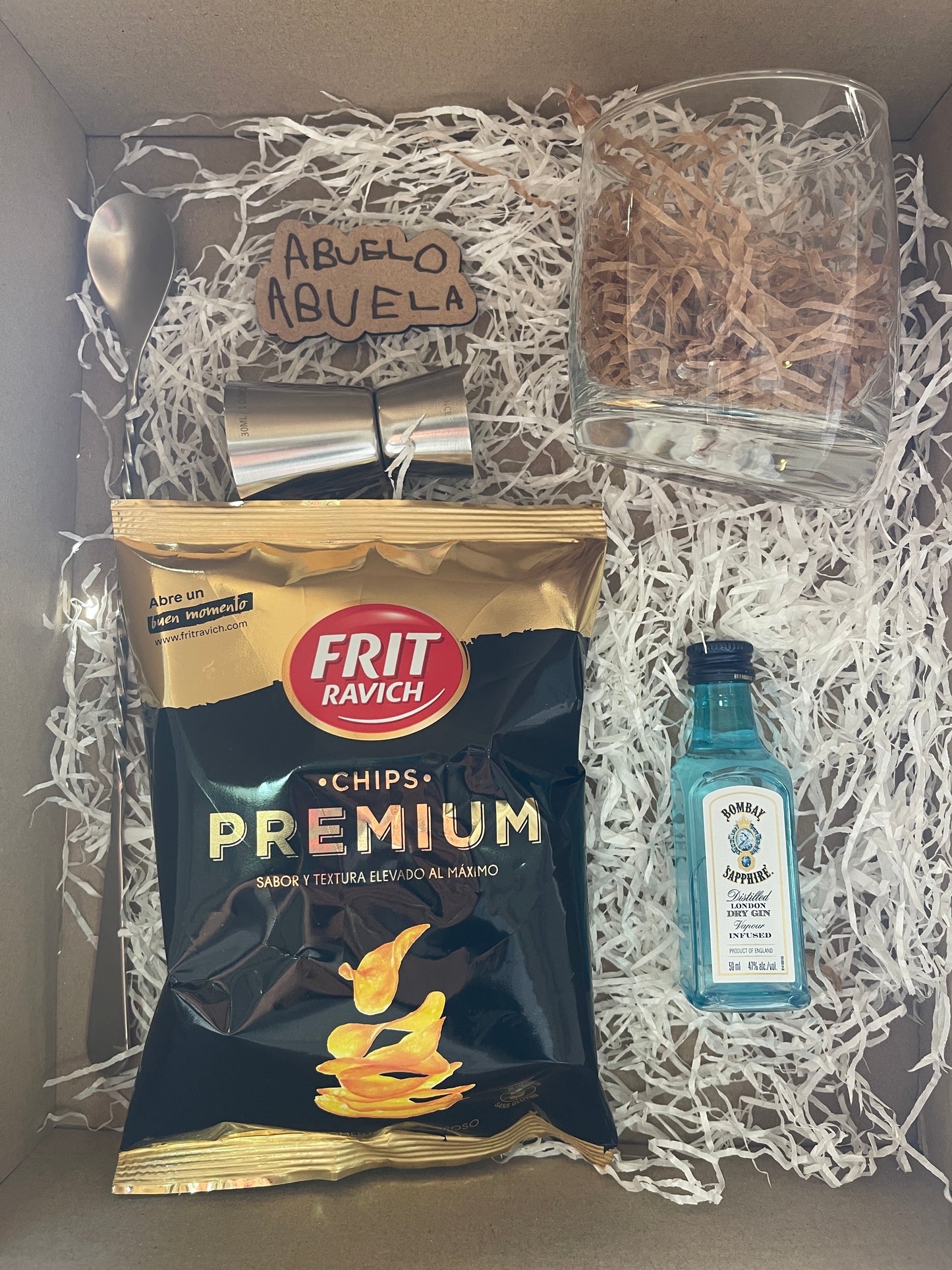 Pack gourmet gintónic con detalle grabado
