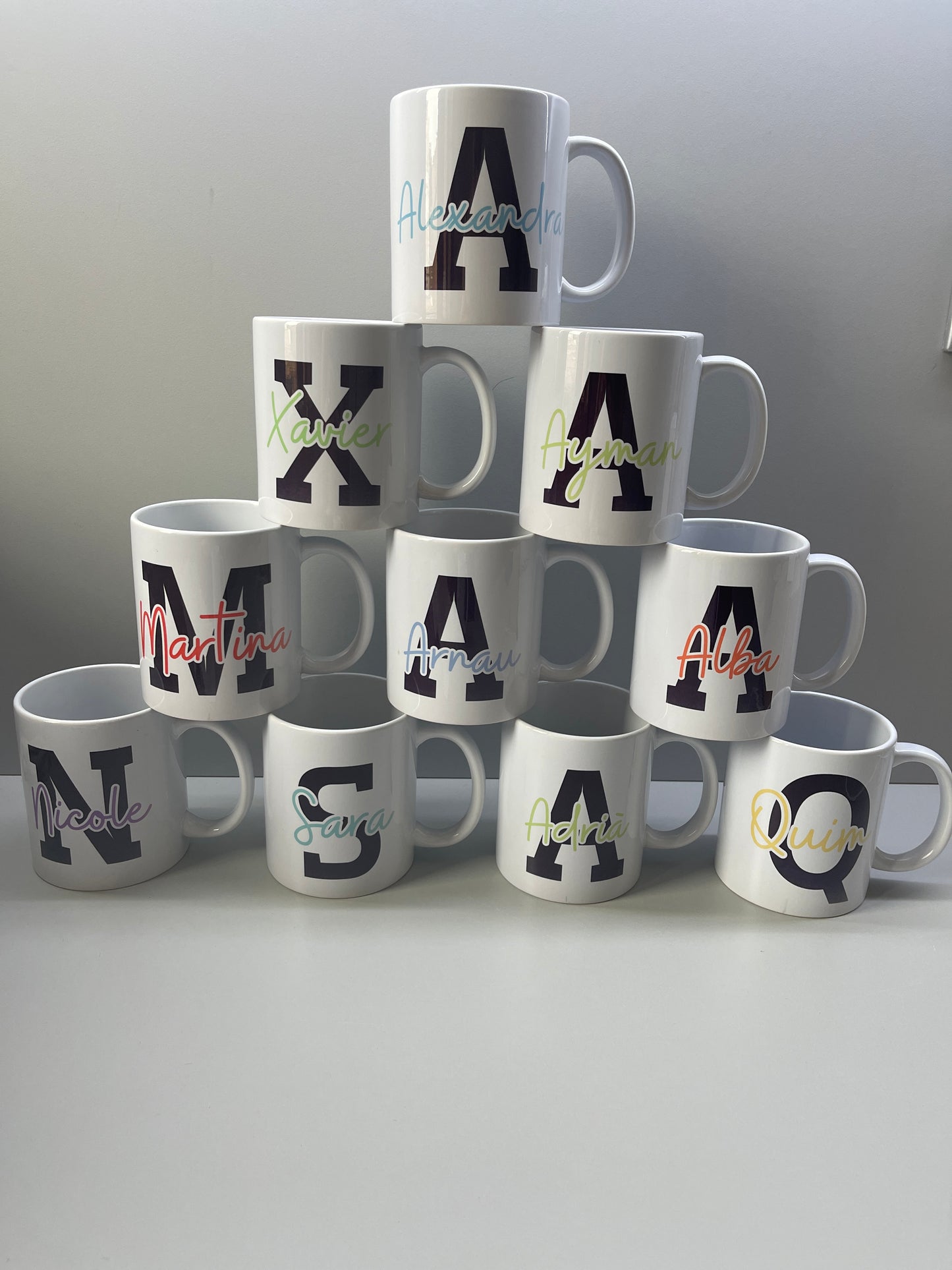 Taza Personalizada con Inicial y Nombre