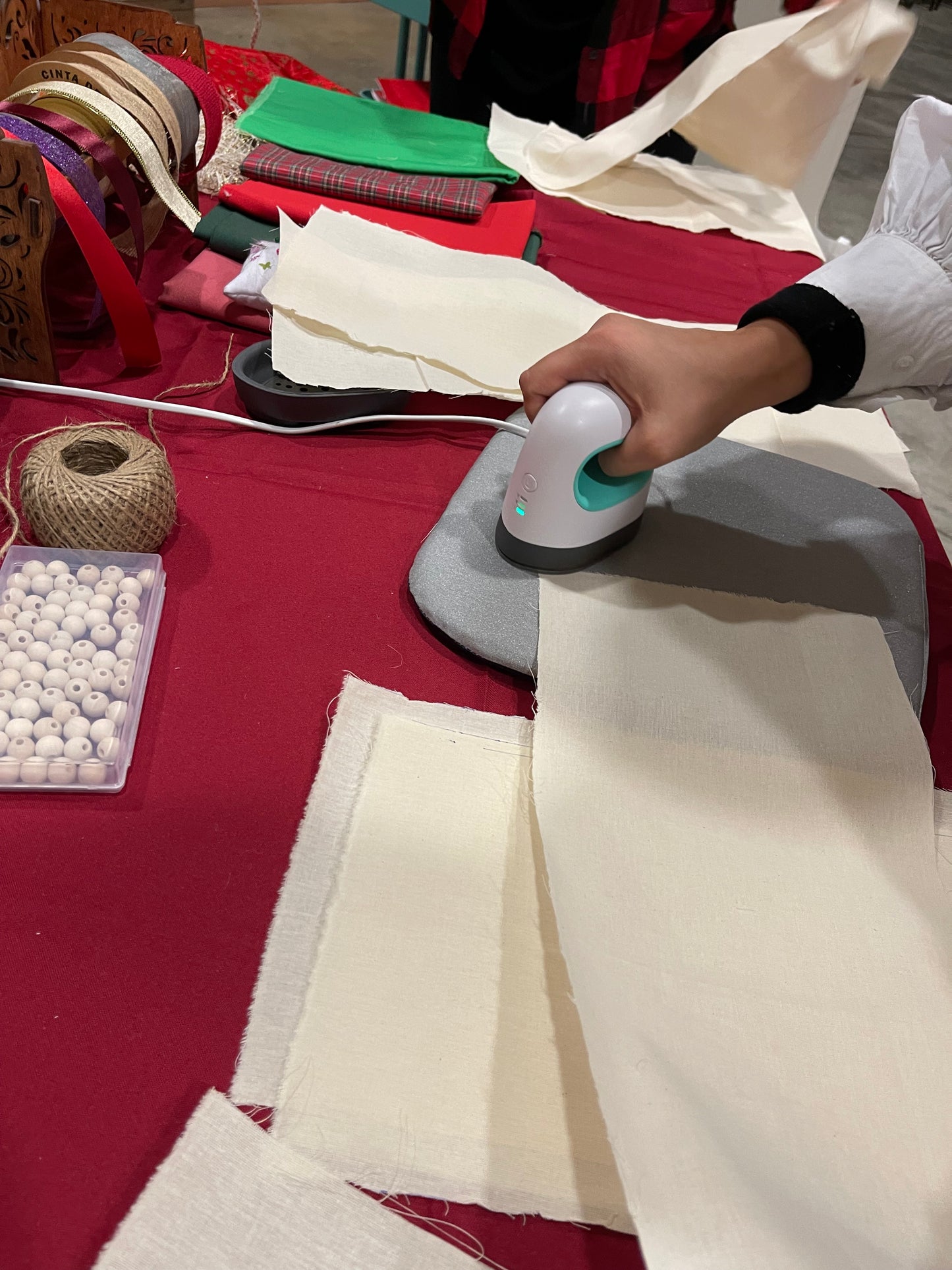 Taller corona de tela
