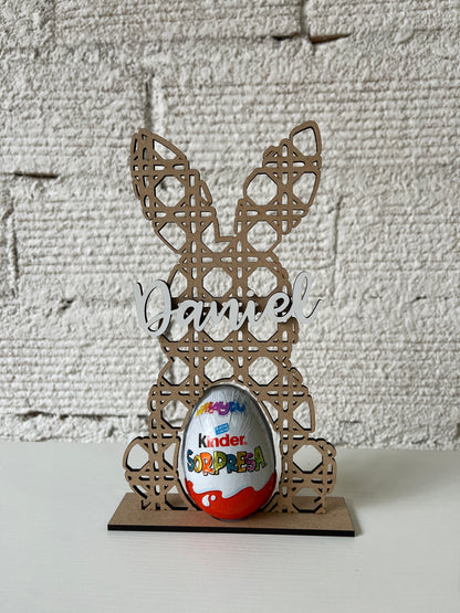 Conejo de Madera con Rata y Huevo de Pascua